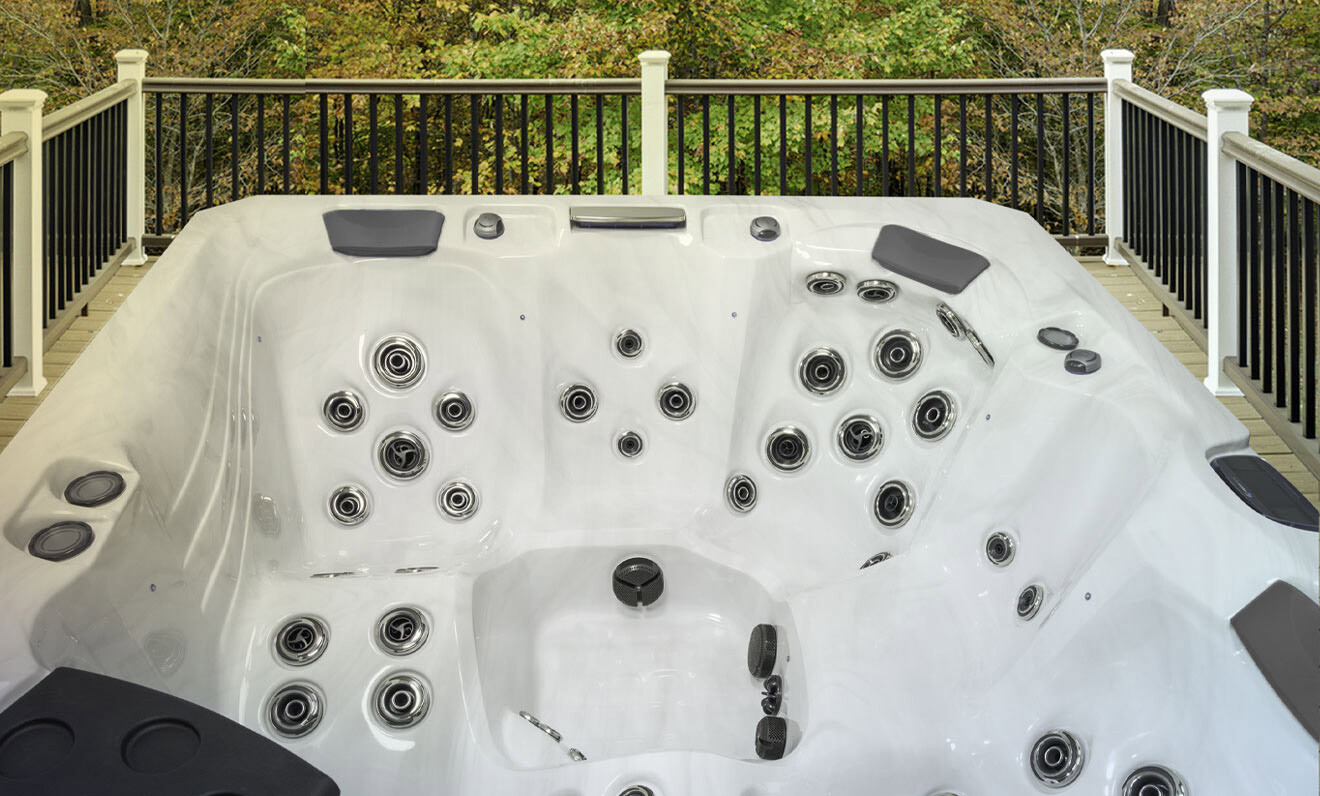 Glamor shot of a ES 750 DL