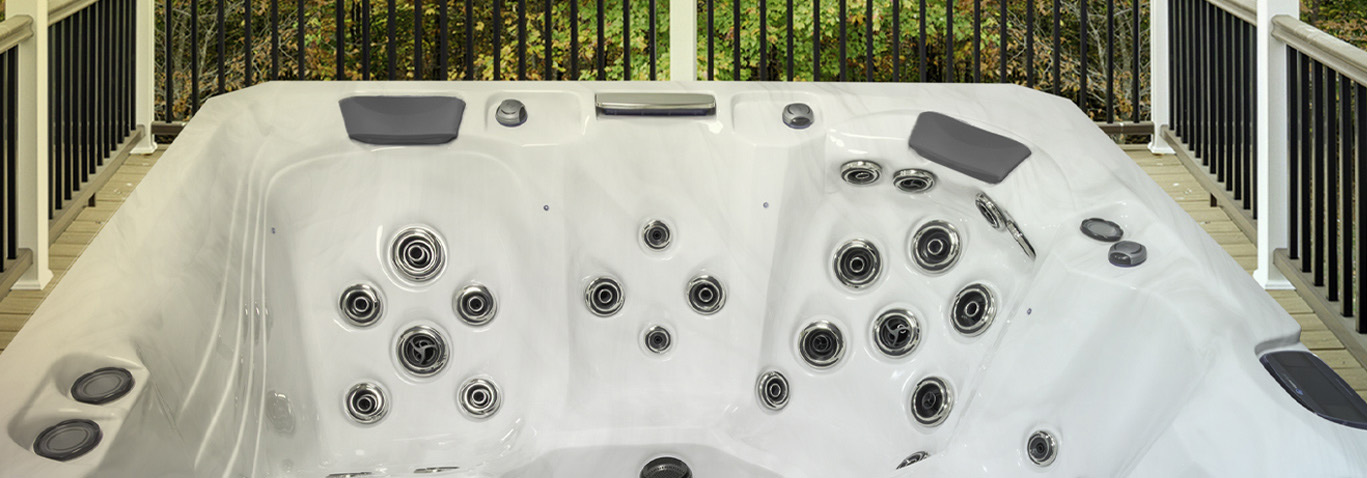 Glamor shot of a ES 750 DL