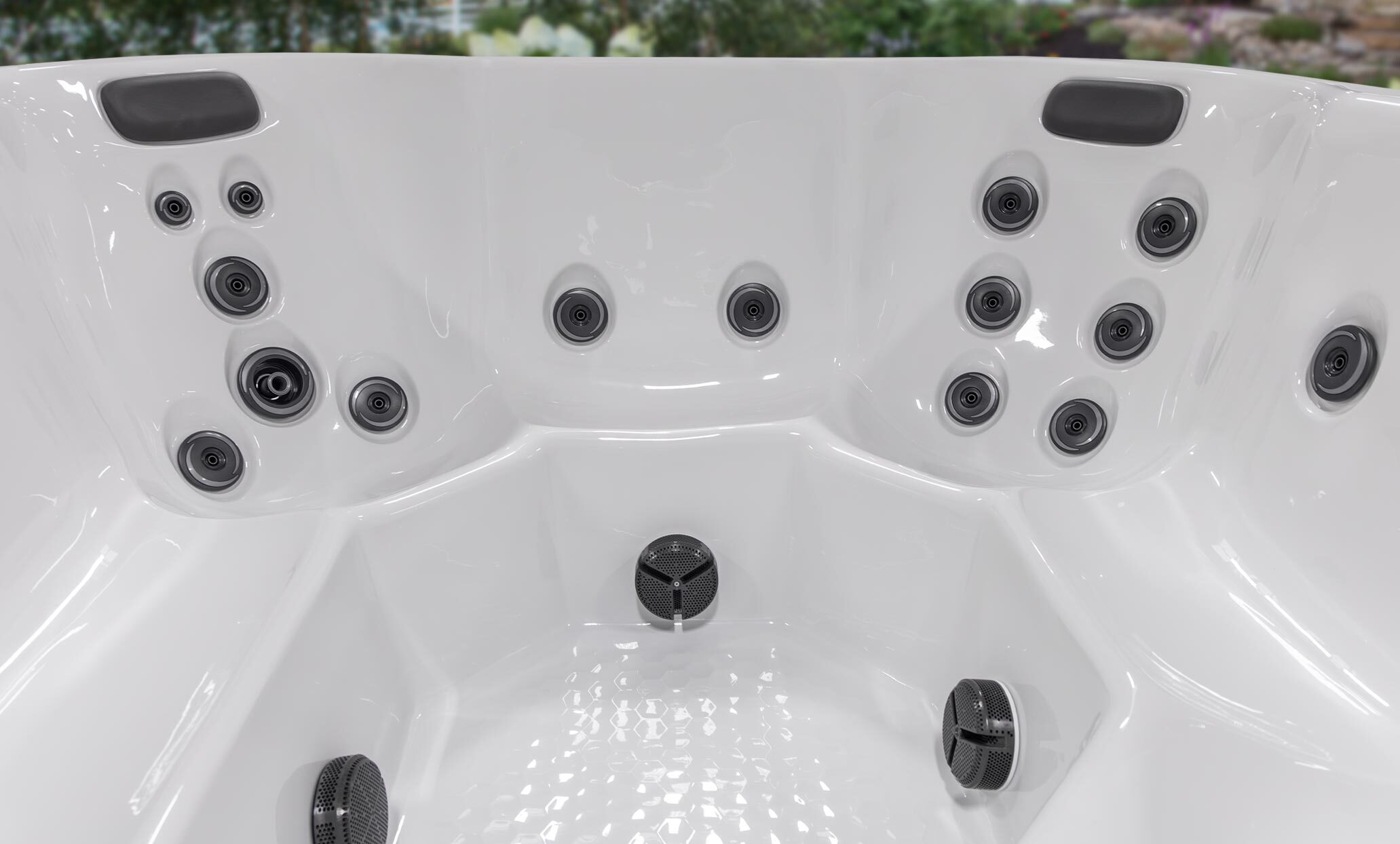 Glamor shot of a LH S7